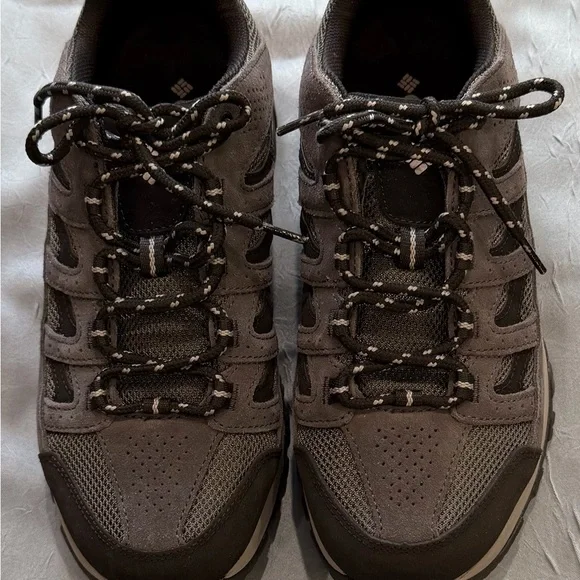 Columbia Men's Dark Gray and Black Trail Sneakers 9W